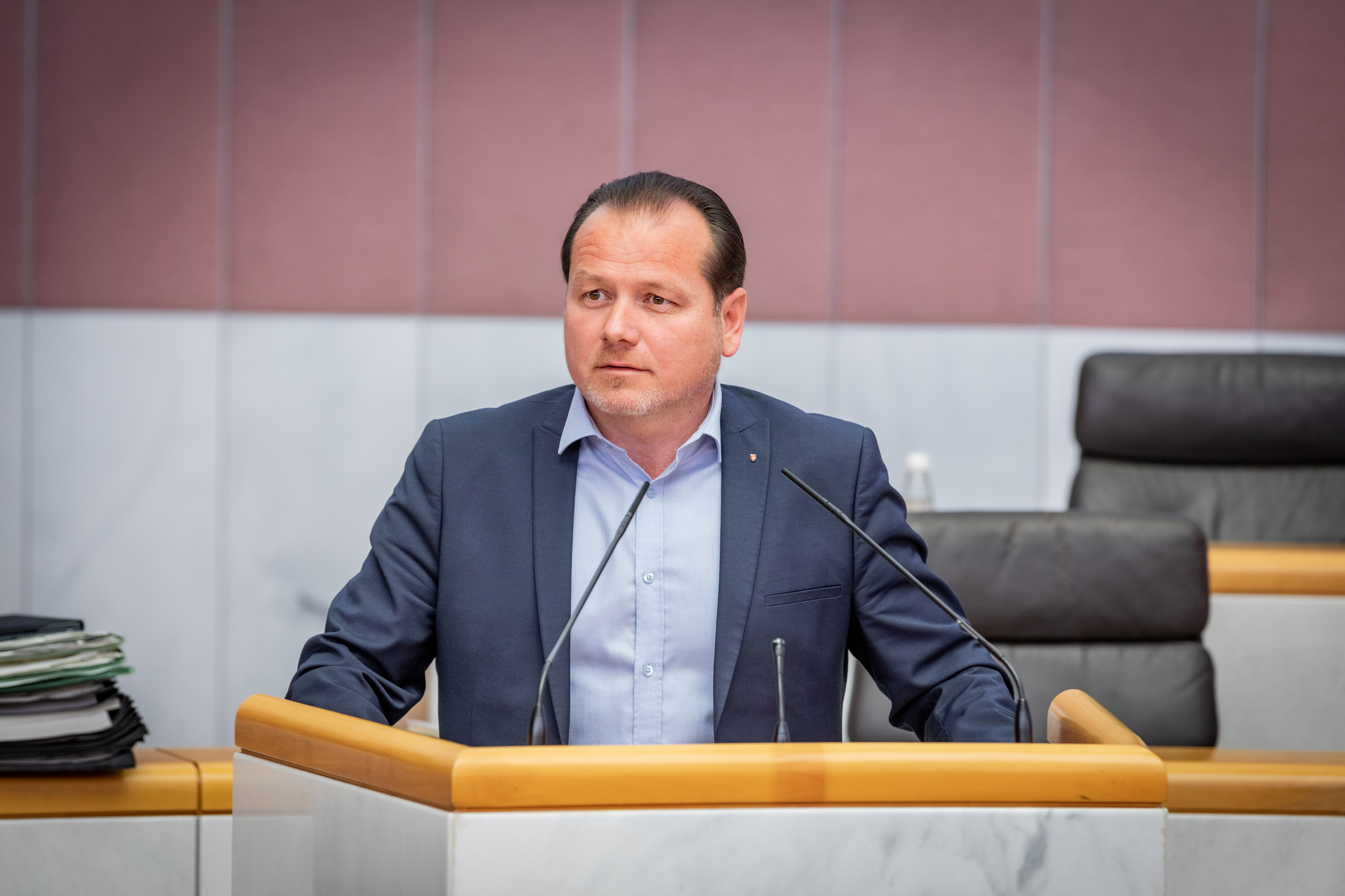 Öffnungsschritte und Unterstützung für den Arbeitsmarkt tragen langsam Früchte